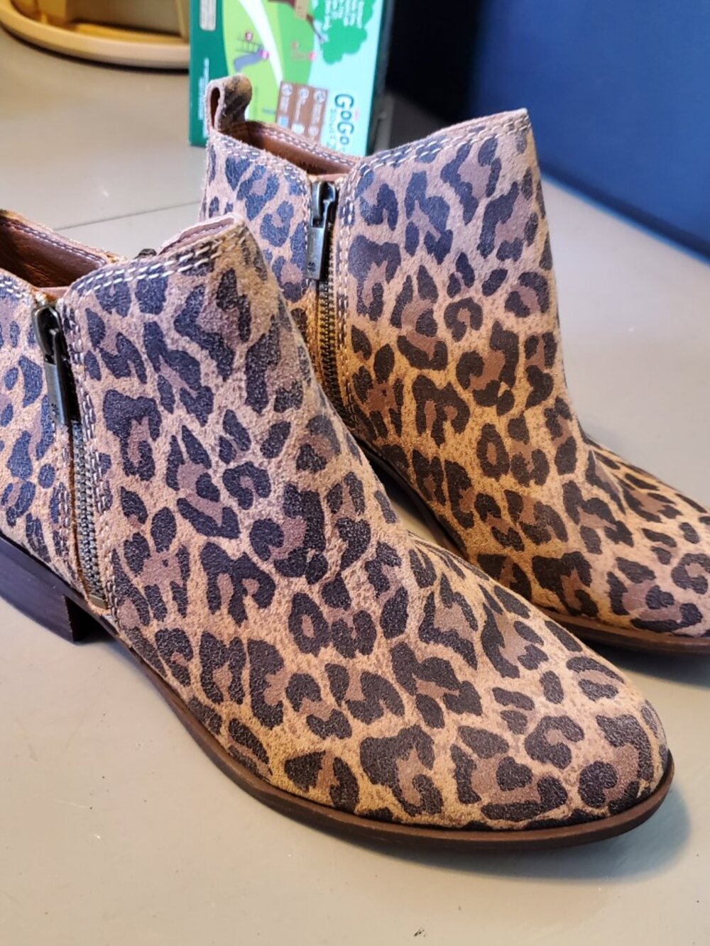 Lucky Brand Basel Low Cut Almond-Toe Ankle Booties Leather Animal Print Size 7 - Picture 9 of 12